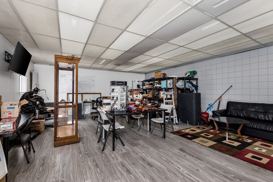 More Photos Of 13663 Prairie Ave, Hawthorne Office For Sale