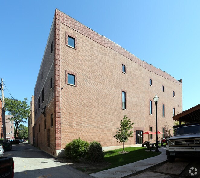 More Photos Of 74 S Main St, Fond Du Lac Loft Creative Space For Lease