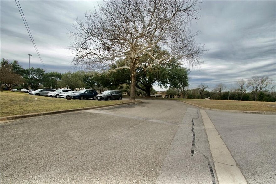 More Photos Of 8108 Exchange Drive, Austin Land For Sale