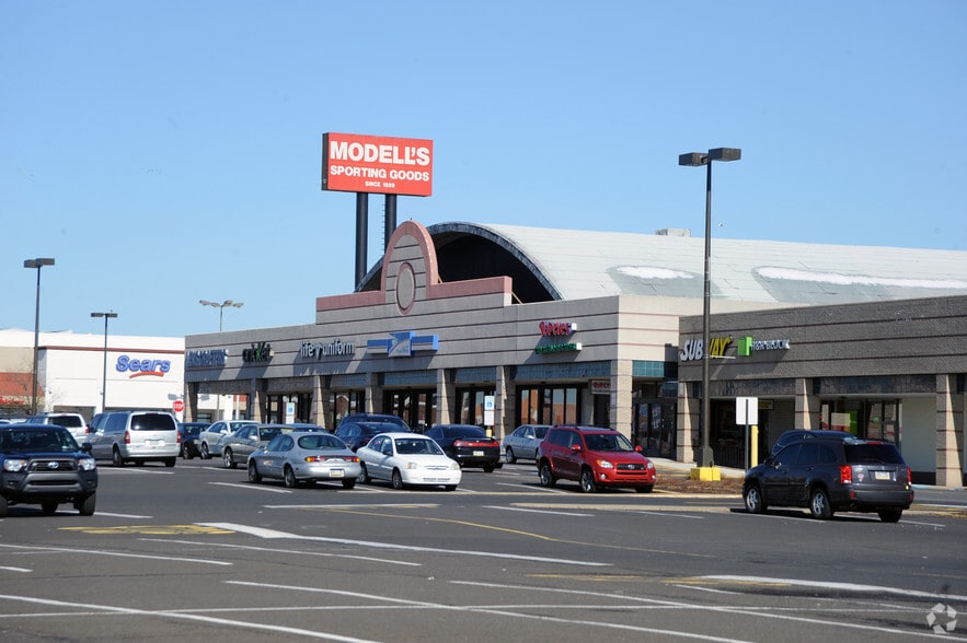 More Photos Of 2301-2399 Cottman Ave, Philadelphia Unknown For Lease