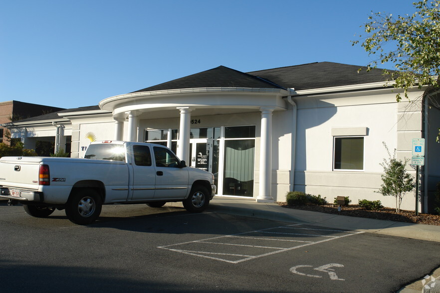 Primary Photo Of 9524 Monroe Rd, Charlotte Bank For Lease