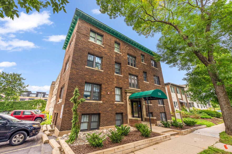Primary Photo Of 516 University Ave SE, Minneapolis Apartments For Sale