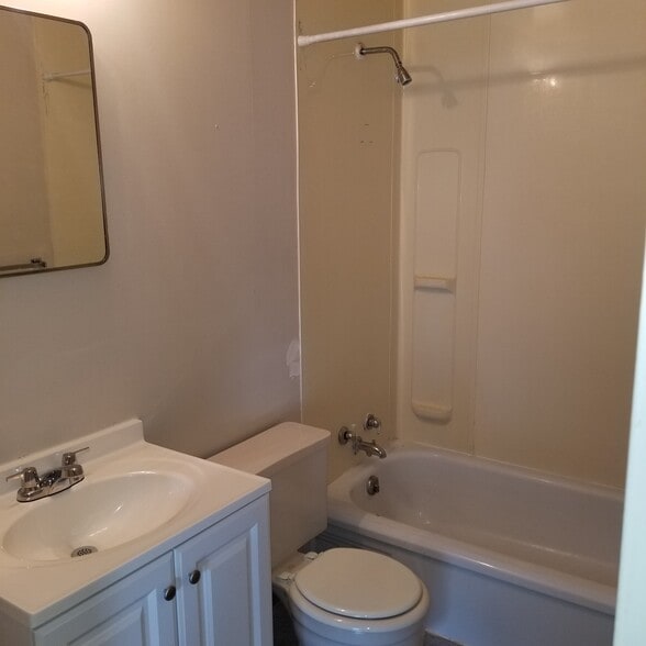 More Photos Of 1800 9th Ave S, Great Falls Apartments For Sale