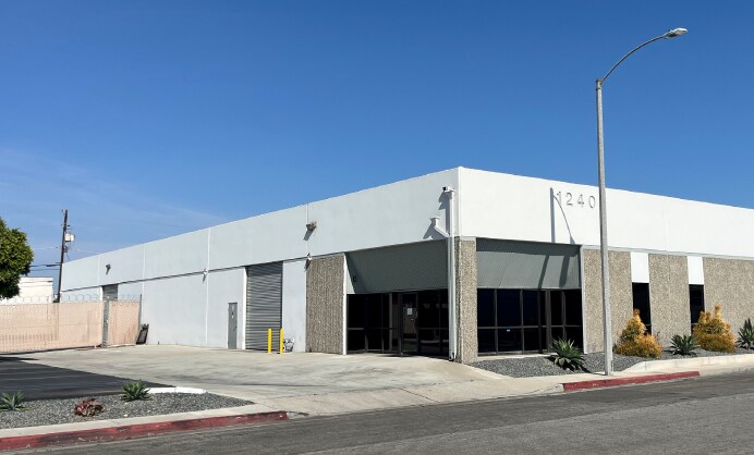 Primary Photo Of 1240 N Grove St, Anaheim Warehouse For Lease
