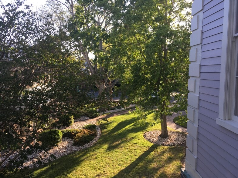 More Photos Of 635 E Bay St, Charleston Office Residential For Lease