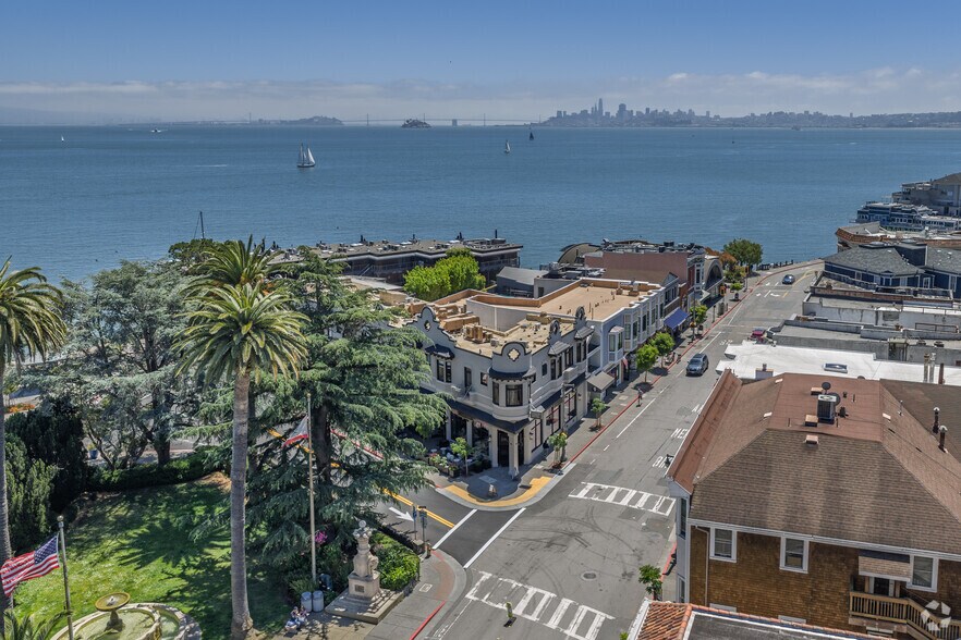 More Photos Of 22 El Portal, Sausalito General Retail For Lease