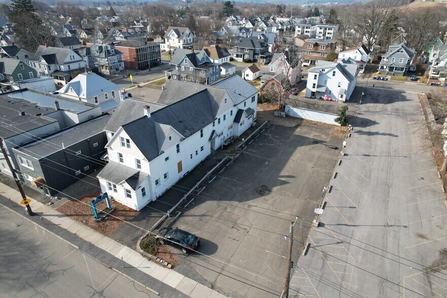 More Photos Of 24 Madison Ave, Endicott Medical For Sale