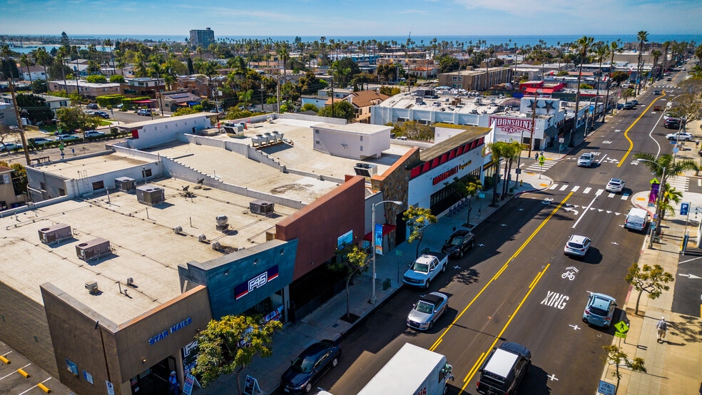 More Photos Of 1221-1231 Garnet Ave, San Diego Storefront For Lease
