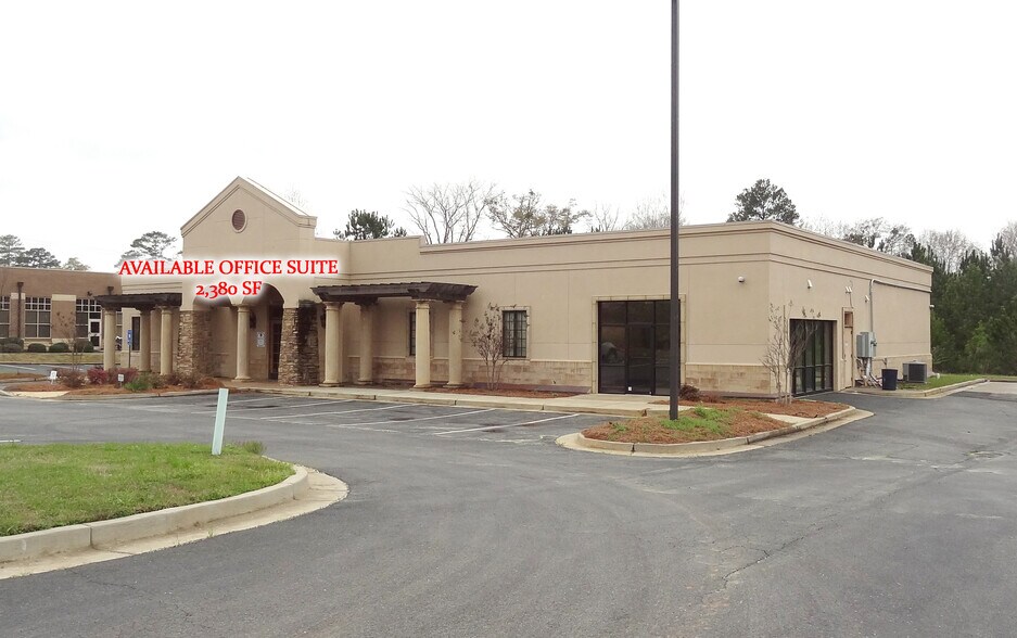 Primary Photo Of 215 Sheraton Blvd, Macon-Bibb Medical For Lease
