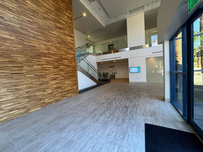 More Photos Of 7300 W Boston St, Chandler Warehouse For Sale