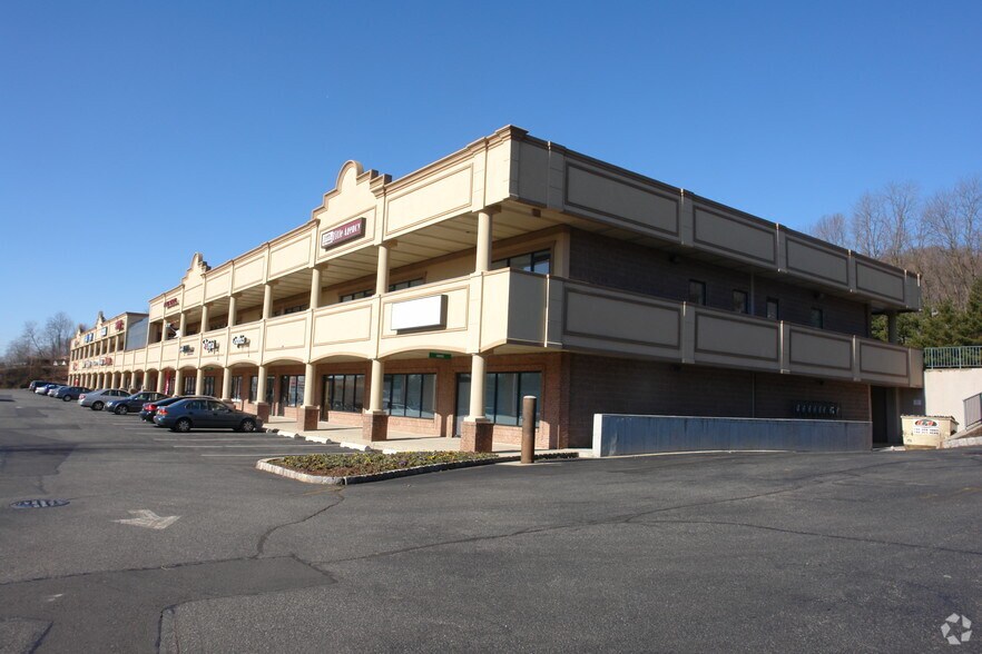 More Photos Of 326 Route 22, Green Brook Storefront For Lease