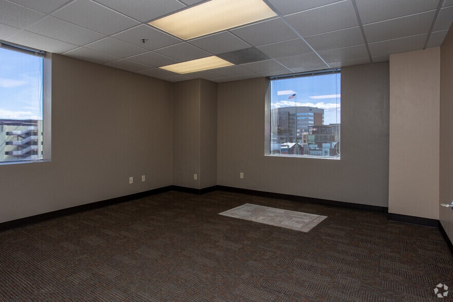More Photos Of 100 N Stone Ave, Tucson Office Residential For Lease