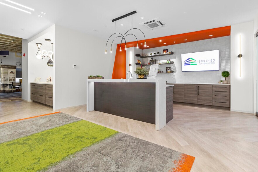 More Photos Of 101 E Carmel Dr, Carmel Office For Lease