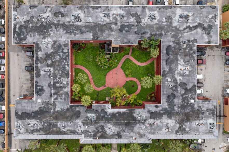 More Photos Of 1230-1330 W 54th St, Hialeah Apartments For Sale