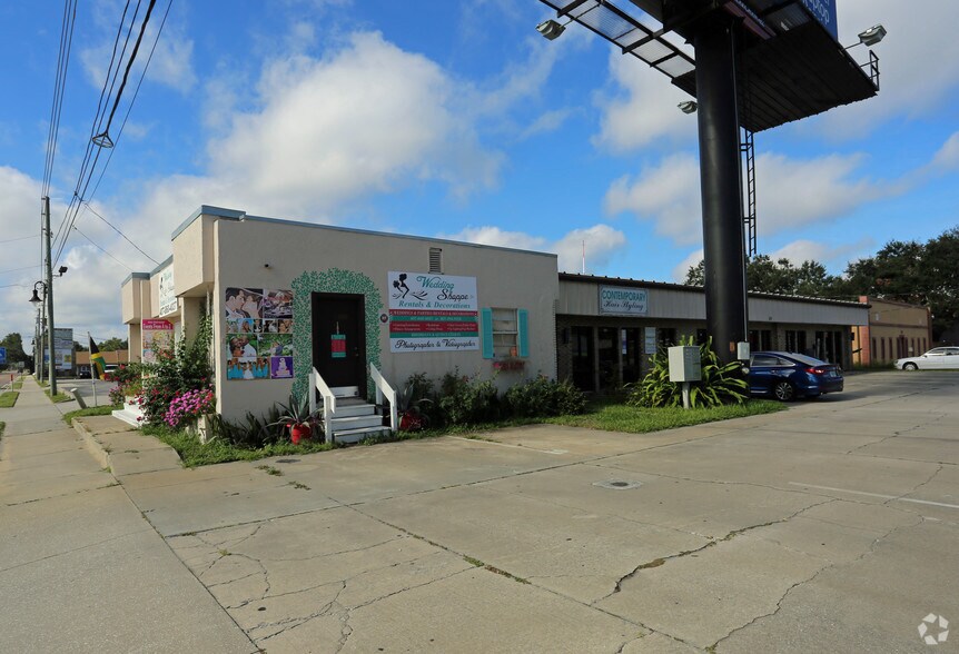More Photos Of 180 S County Road 427, Longwood General Retail For Lease