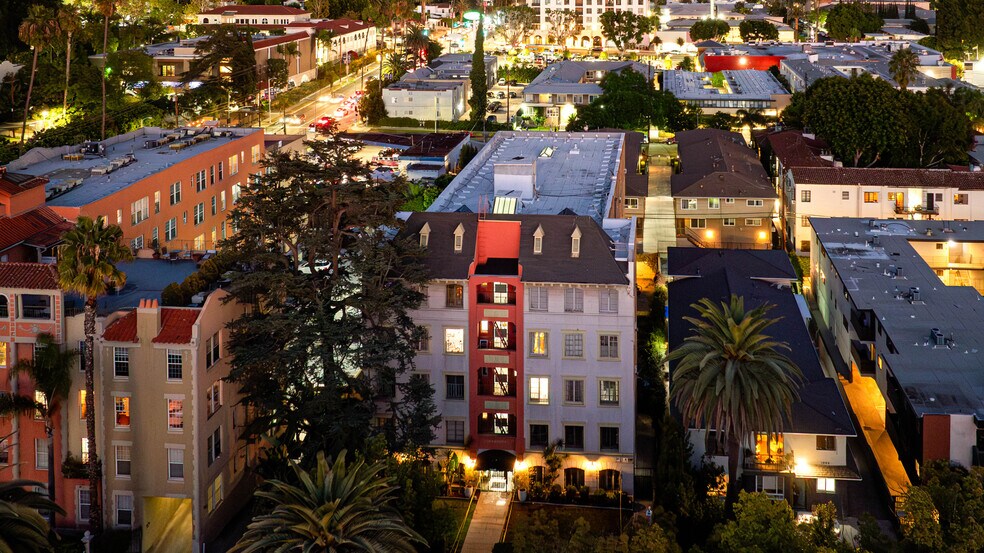 More Photos Of 1848 N Gramercy Pl, Hollywood Apartments For Sale