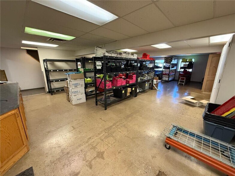 More Photos Of 2629 Clearwater Rd, Saint Cloud Warehouse For Sale