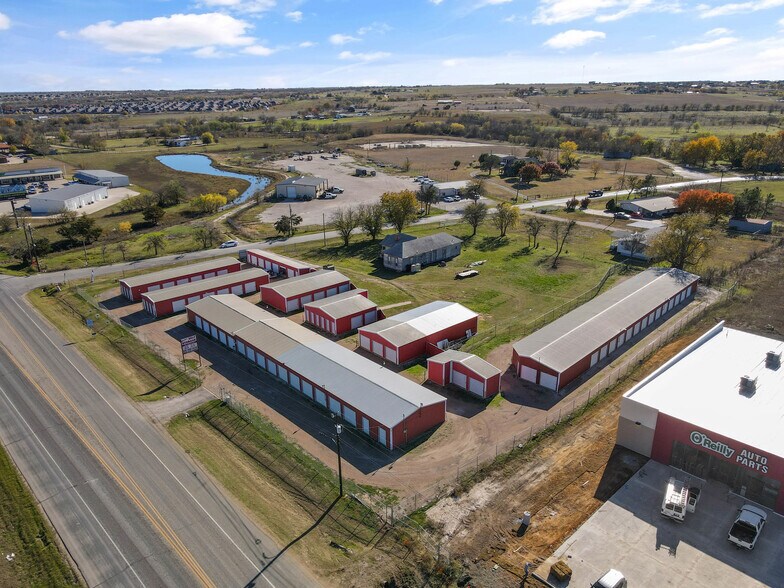 More Photos Of 8813 State 171 Hwy, Godley Self Storage For Sale