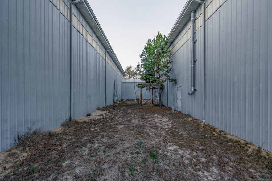 More Photos Of 1801 Eden Rd, Millville Distribution For Sale