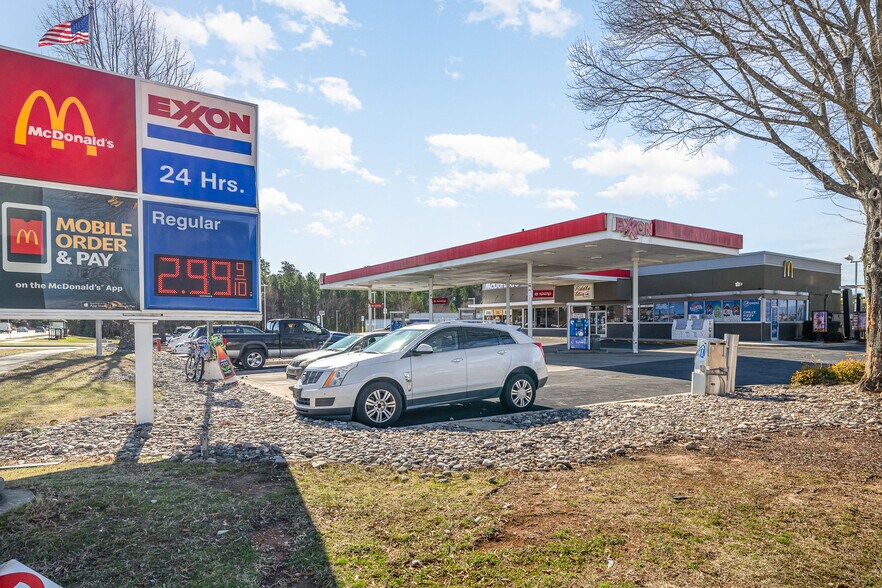 More Photos Of 4413 Capital Blvd, Raleigh Convenience Store For Sale
