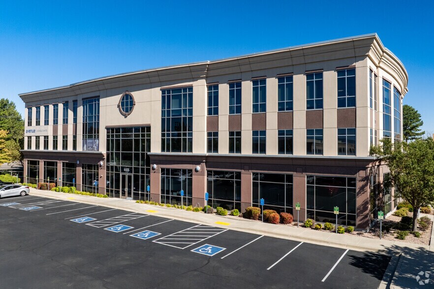 More Photos Of 6575 S Redwood Rd, Taylorsville Office For Lease