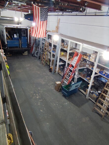 More Photos Of 218 52nd St, Brooklyn Warehouse For Lease