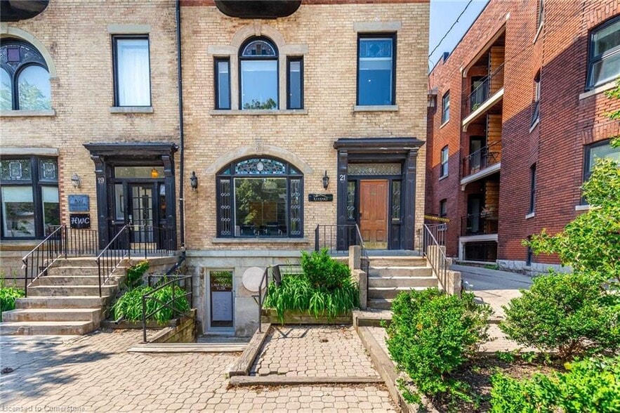 More Photos Of 21 Bold St, Hamilton Office Residential For Sale