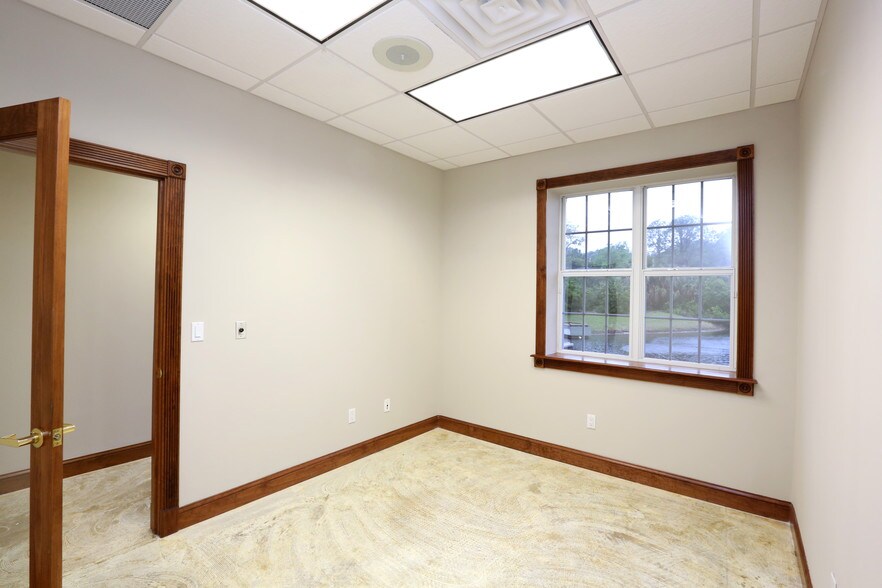 More Photos Of 1301 Plantation Island Dr, Saint Augustine Medical For Sale