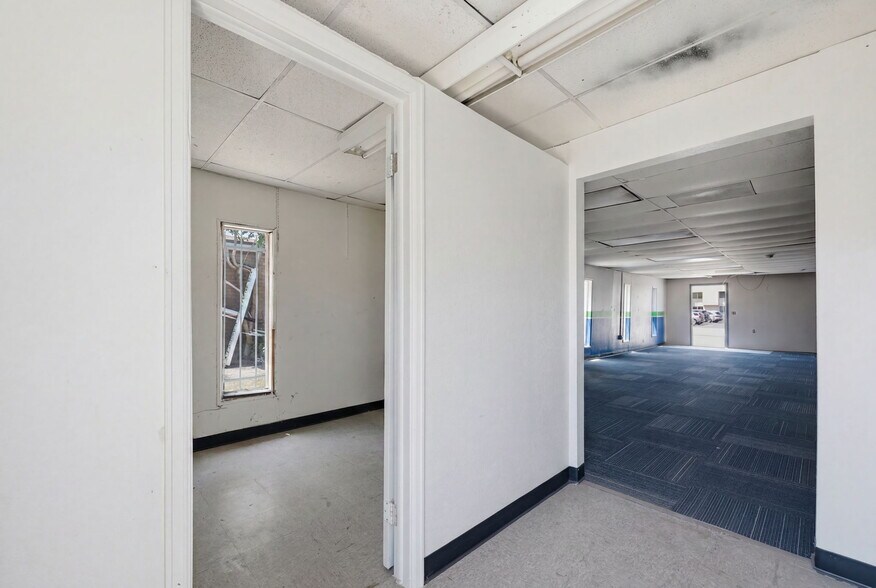 More Photos Of 8 Federal Blvd, Denver Unknown For Lease