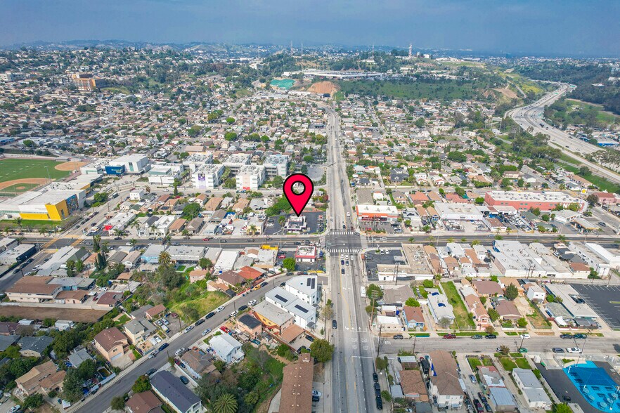 More Photos Of 4253 E Cesar E Chavez Ave, Los Angeles Fast Food For Sale