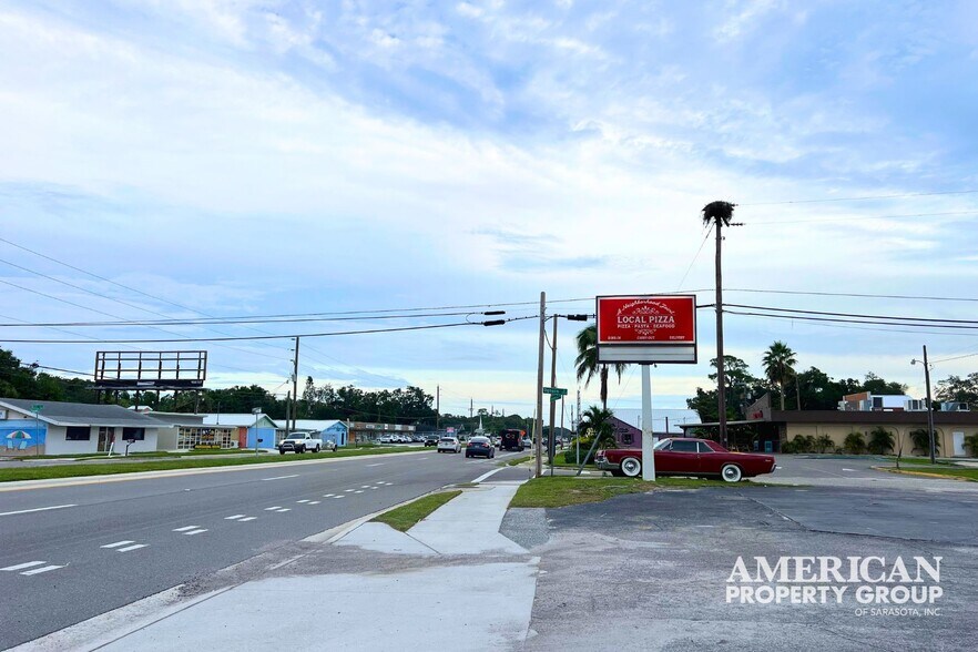 More Photos Of 66 N Tamiami Trl, Osprey General Retail For Sale