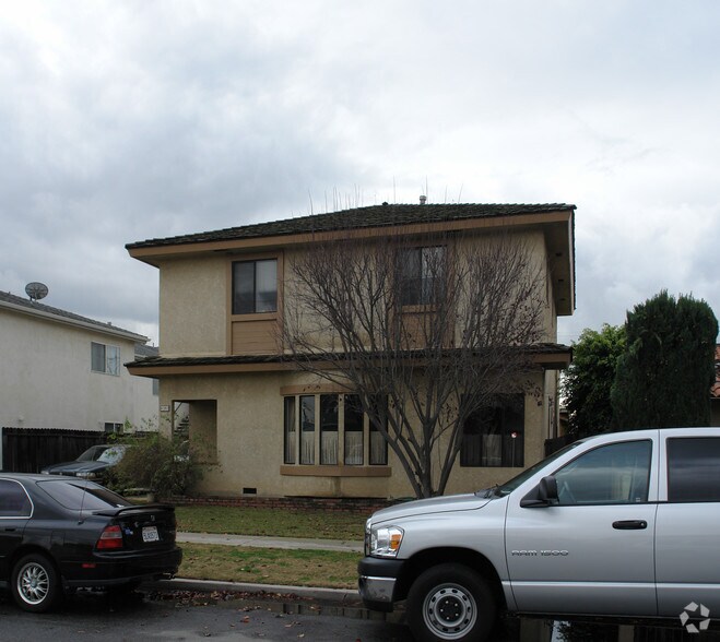 More Photos Of 4292 Howard Ave, Los Alamitos Apartments For Sale