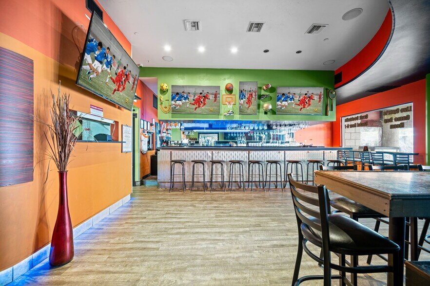 More Photos Of 101 Palm Harbor Pky, Palm Coast Apartments For Sale