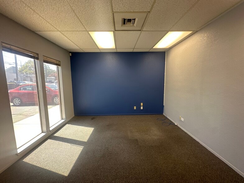 More Photos Of 801 15th St, Modesto Office For Lease