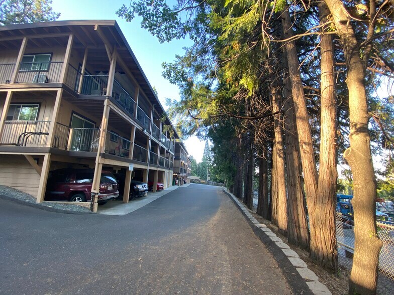 More Photos Of 634-642 Kate Hayes St, Grass Valley Apartments For Sale