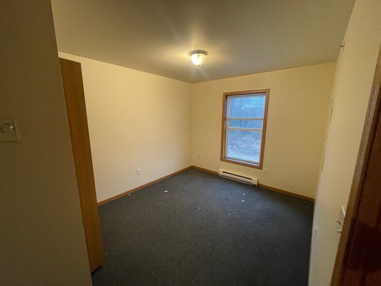 More Photos Of 321 Grove City Rd, Slippery Rock Apartments For Sale