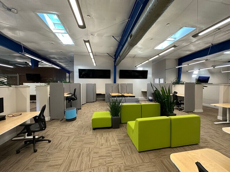 More Photos Of 145 Williman St, Charleston Industrial For Lease