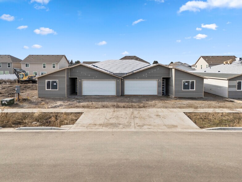 More Photos Of 1715 N Selkirk Rd, Spokane Valley Apartments For Sale