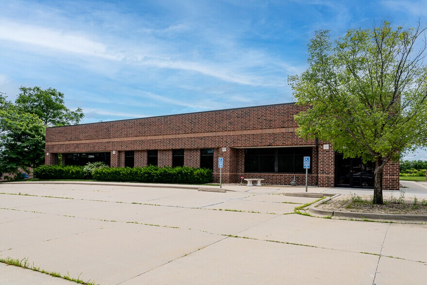 More Photos Of 9660 Legler Rd, Lenexa Office For Sale