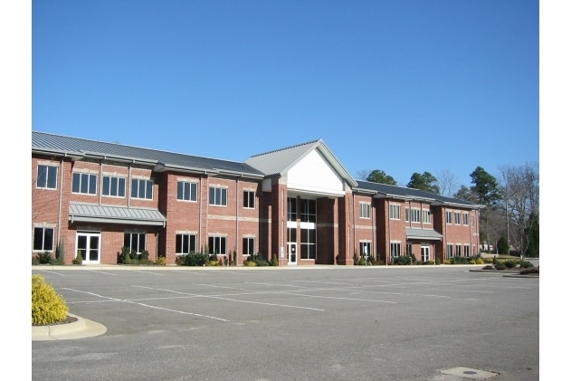 More Photos Of 1610 E Marion St, Shelby Medical For Lease