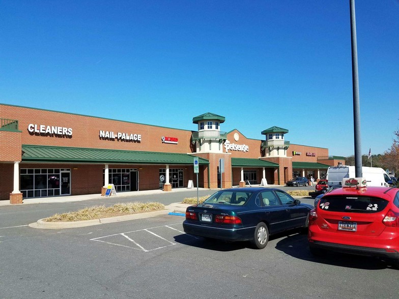 More Photos Of 158 Highway 274, Lake Wylie Unknown For Lease