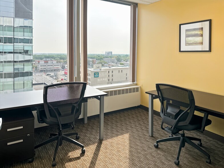 More Photos Of 2010 11th Ave, Regina Coworking Space