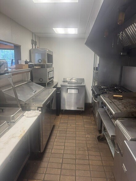 More Photos Of 345 W Grand River, Webberville Restaurant For Sale