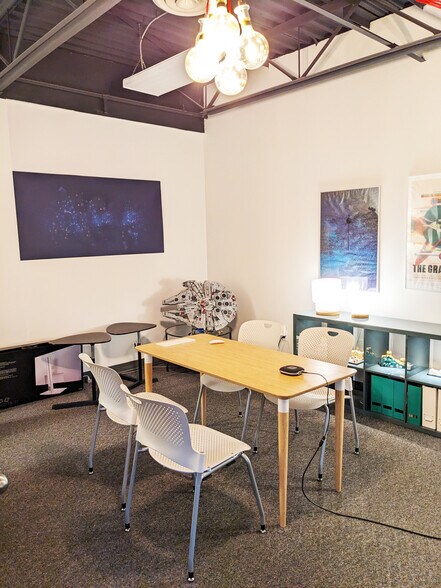 More Photos Of 3204-3224 Parsons Rd NW, Edmonton Medical For Lease