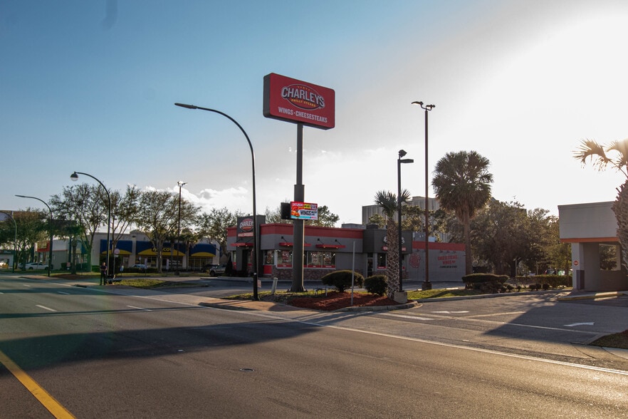 More Photos Of 5908 Orange Blossom Trl, Orlando Fast Food For Sale