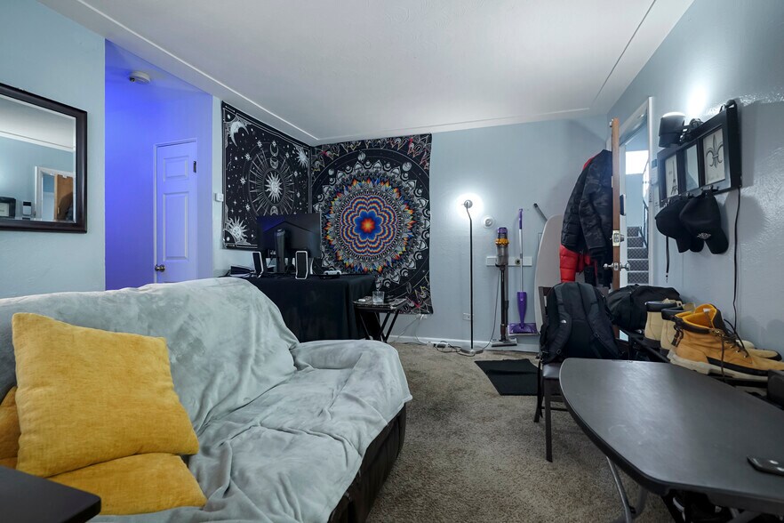 More Photos Of 3650 S Lincoln St, Englewood Apartments For Sale