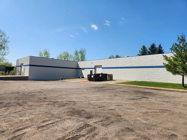 More Photos Of 7075 N 21st Ave, Hugo Light Manufacturing For Sale