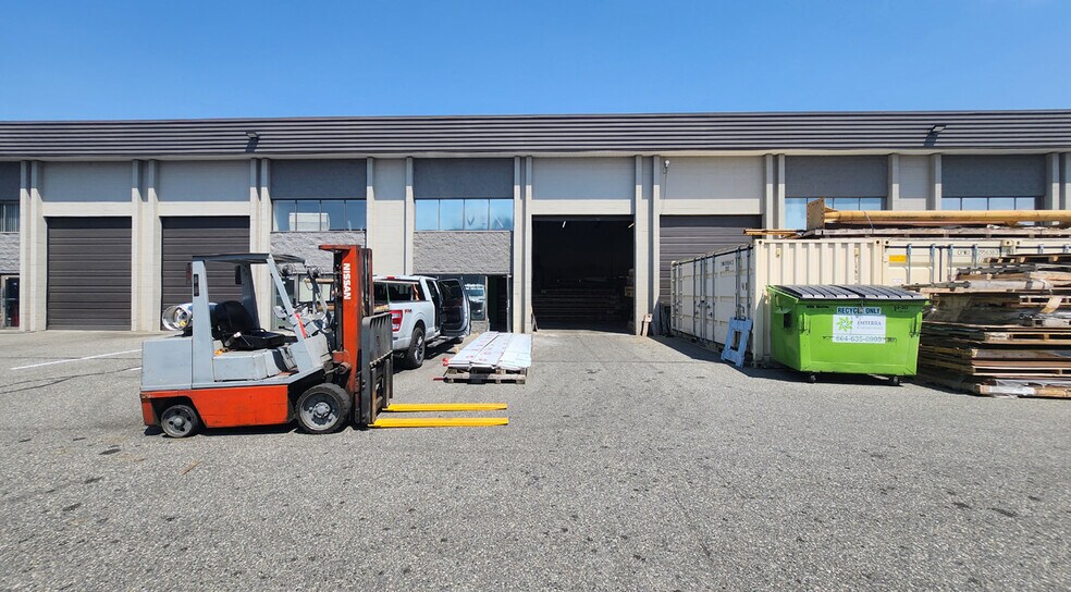 More Photos Of 5965 205A St, Langley Light Manufacturing For Lease