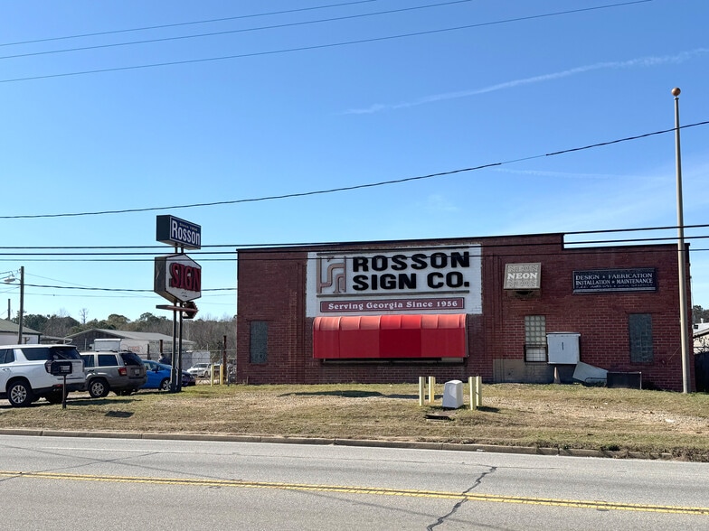 Primary Photo Of 3071 Broadway, Macon-Bibb Warehouse For Sale