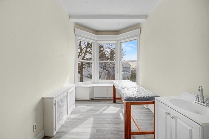 More Photos Of 100 S Highland Ave, Ossining Office For Sale
